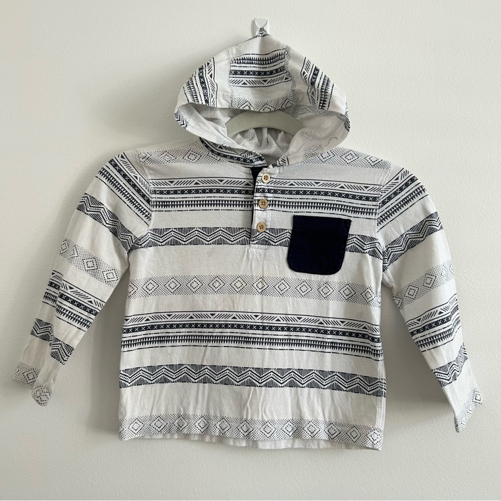 4/$25 Gymboree Boys Long Sleeve Hoodie Henley Tee in White and Blue size X-Small